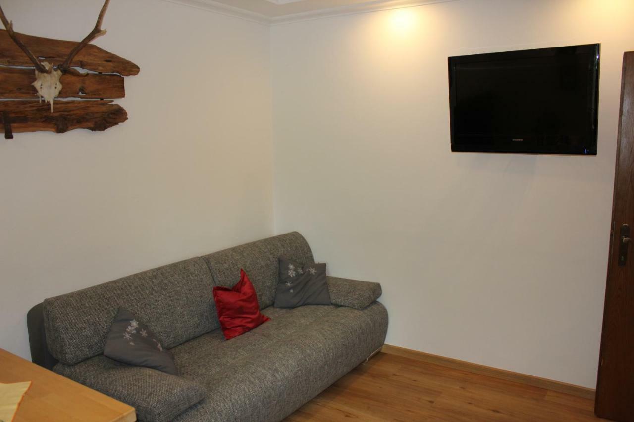 Ferienwohnung Lasshofer ซังคท์มิคาอิลอิมลุงเกา ภายนอก รูปภาพ