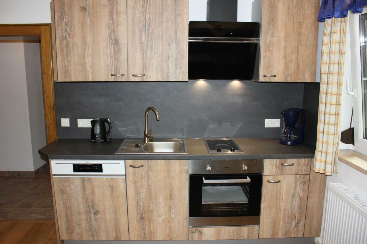 Ferienwohnung Lasshofer ซังคท์มิคาอิลอิมลุงเกา ภายนอก รูปภาพ
